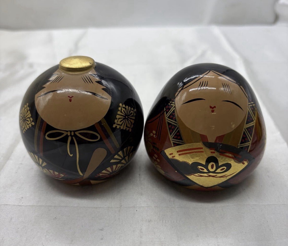 Japanese Vintage Kokeshi Style Wooden Doll Couple Set Gold Black Red