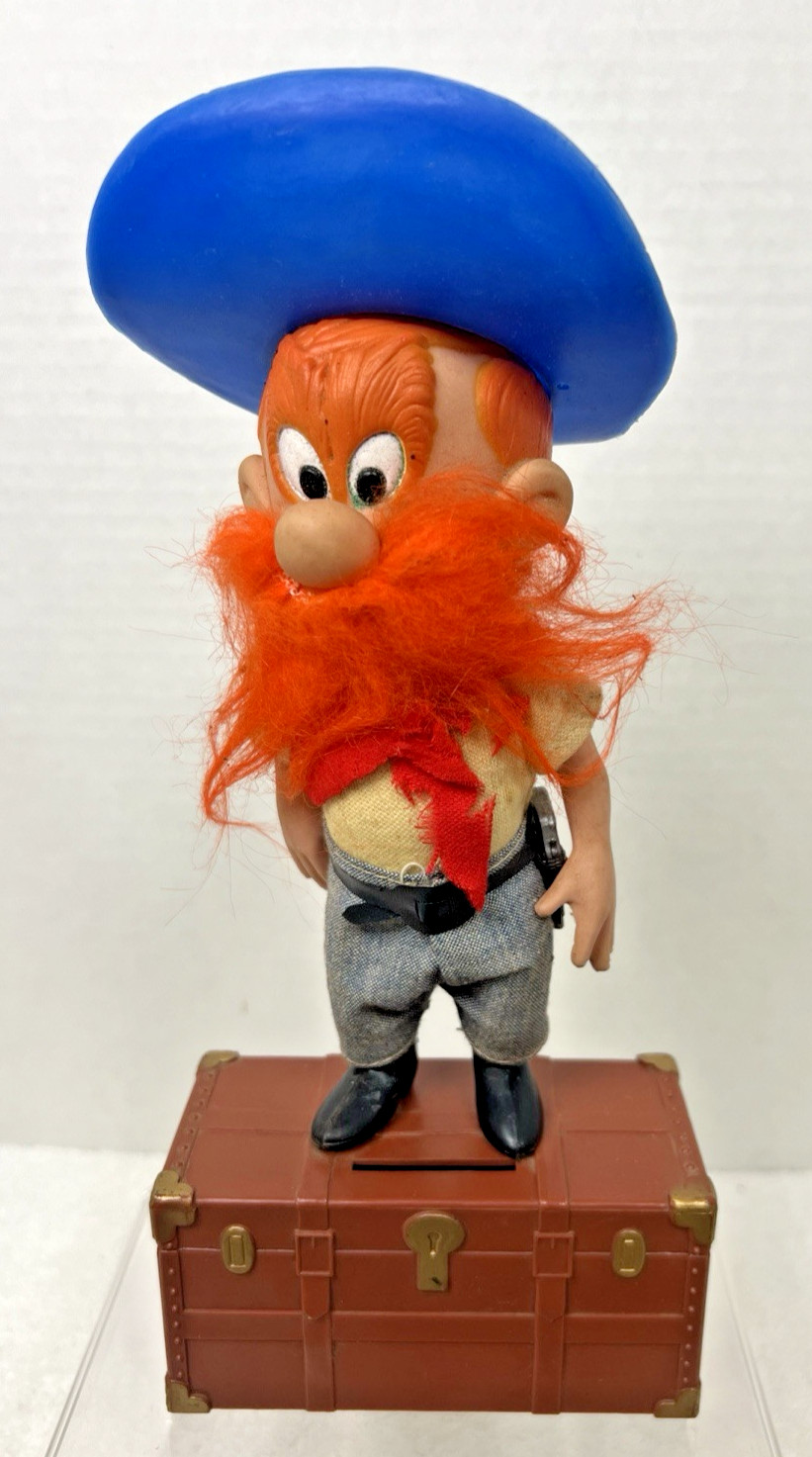 Original 1971 YOSEMITE SAM Warner Brothers Bank with HAT & GUN 9 1/2” Tall