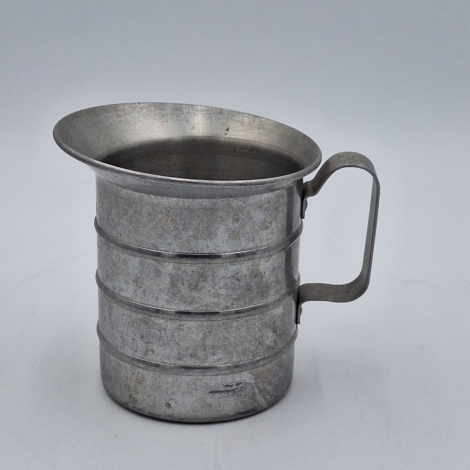 Vintage Priscilla Ware 1 Qt Aluminum Pitcher Measuring Cup Kitchen