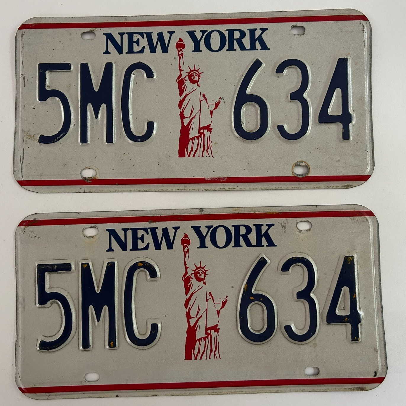 1986 New York License Plate PAIR 1990s Liberty Buick Ford Dodge Porsche Chevy 1986 New York License Plate PAIR 1990s Liberty Buick Ford Dodge Porsche Chevy