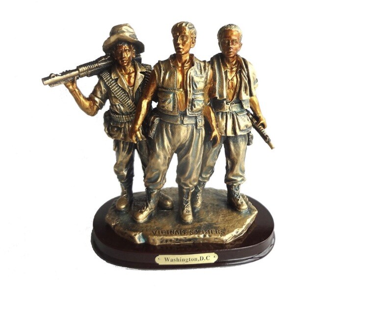 7.5” Vietnam War Veterans Memorial Three Soldiers Statue Souvenir Replica NEW