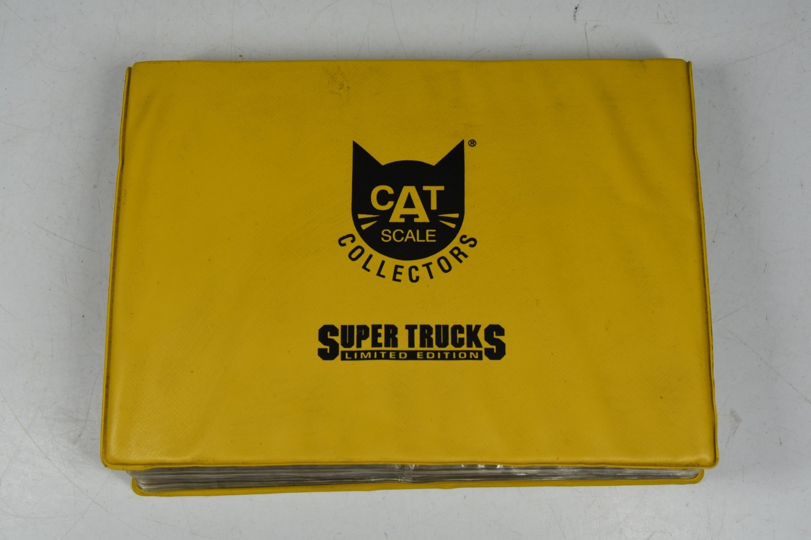 120+ Vintage Cat Scale Super Trucks Limited Edition Trading Cards Lot & Holder