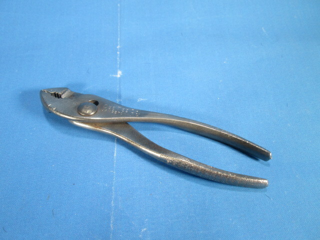 Vintage CEE TEE Co. 5-1/2in. Slip Joint Pliers Jamestown, NY USA **Hard to Find* Vintage CEE TEE Co. 5-1/2in. Slip Joint Pliers Jamestown, NY USA **Hard to Find*