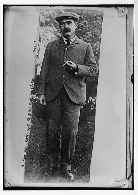 Photo:Rudyard Kipling 1900s Holding Cigarette English Poet Novelist