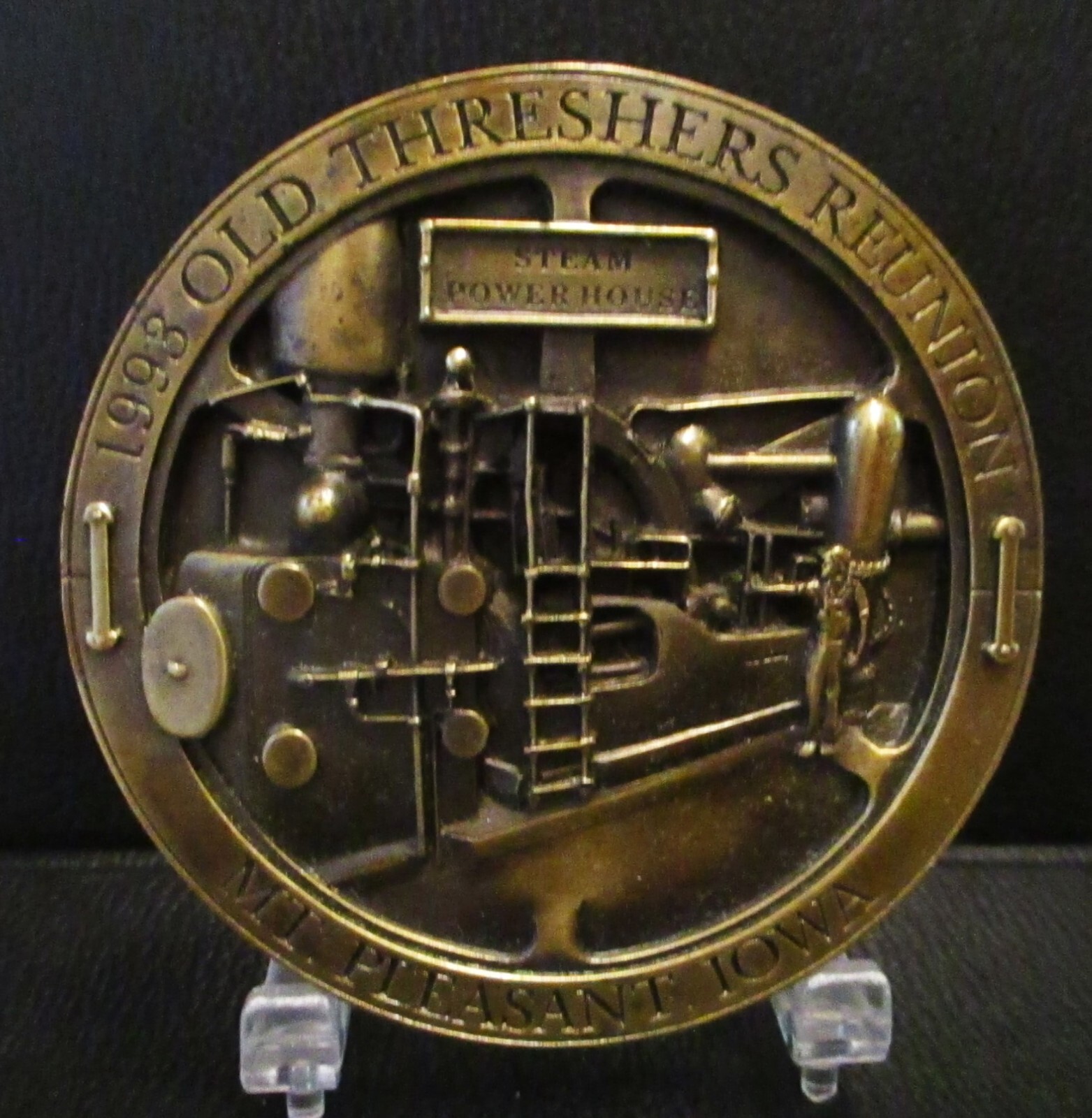 1993 Old Thresher Reunion Mt Pleasant Iowa Steam Power House Belt Buckle Midwest