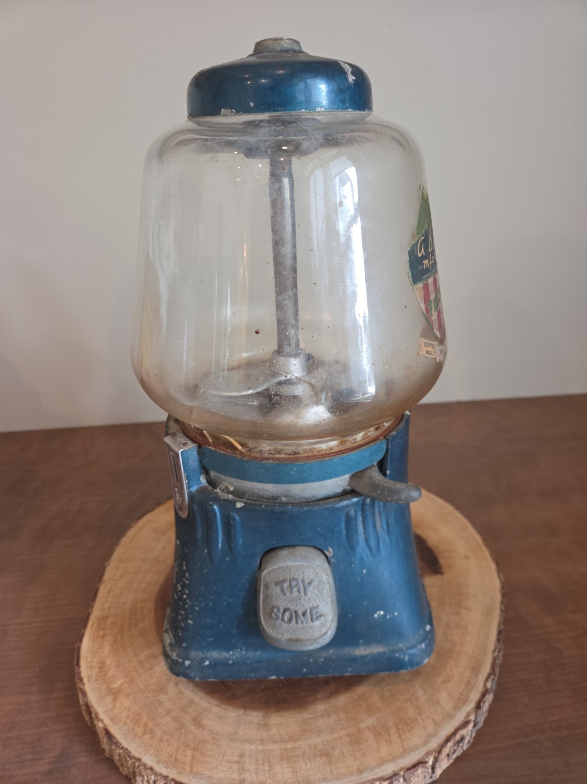 1940\'s/50\'s Silver King Blue-Painted Cast Metal Gumball Machine w/Wall Mount