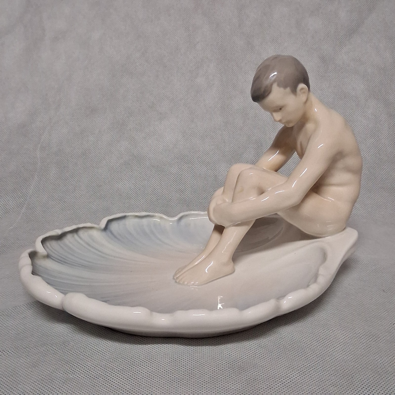 1970\'s Bing & Grondahl #1660 Figurinal Dish Art Nouveau Boy on Lily Pad Pond B&G 1970\'s Bing & Grondahl #1660 Figurinal Dish Art Nouveau Boy on Lily Pad Pond B&G