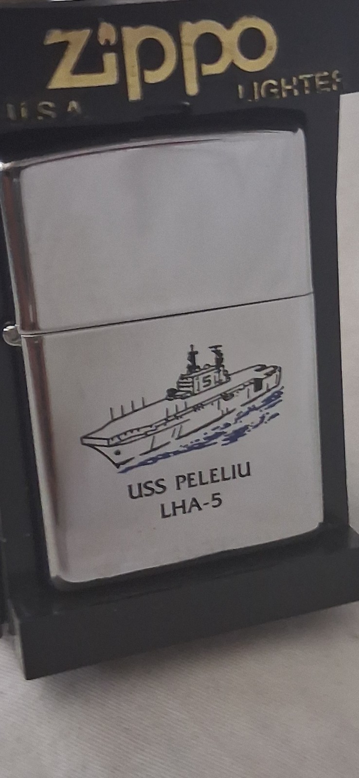 Zippo lighter ship USS Peleliu (LHA-5) 2000