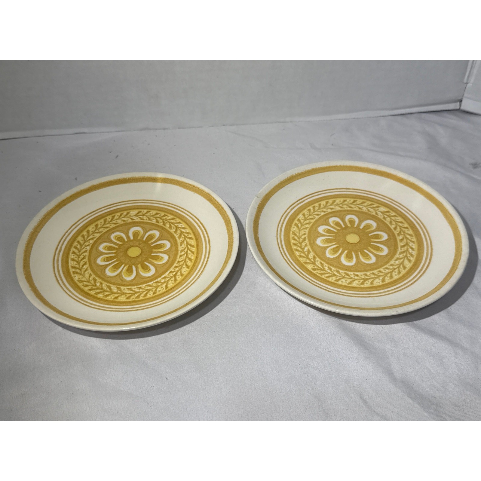 Set of 2 Vintage USA Yellow Floral Dessert Plates 7\