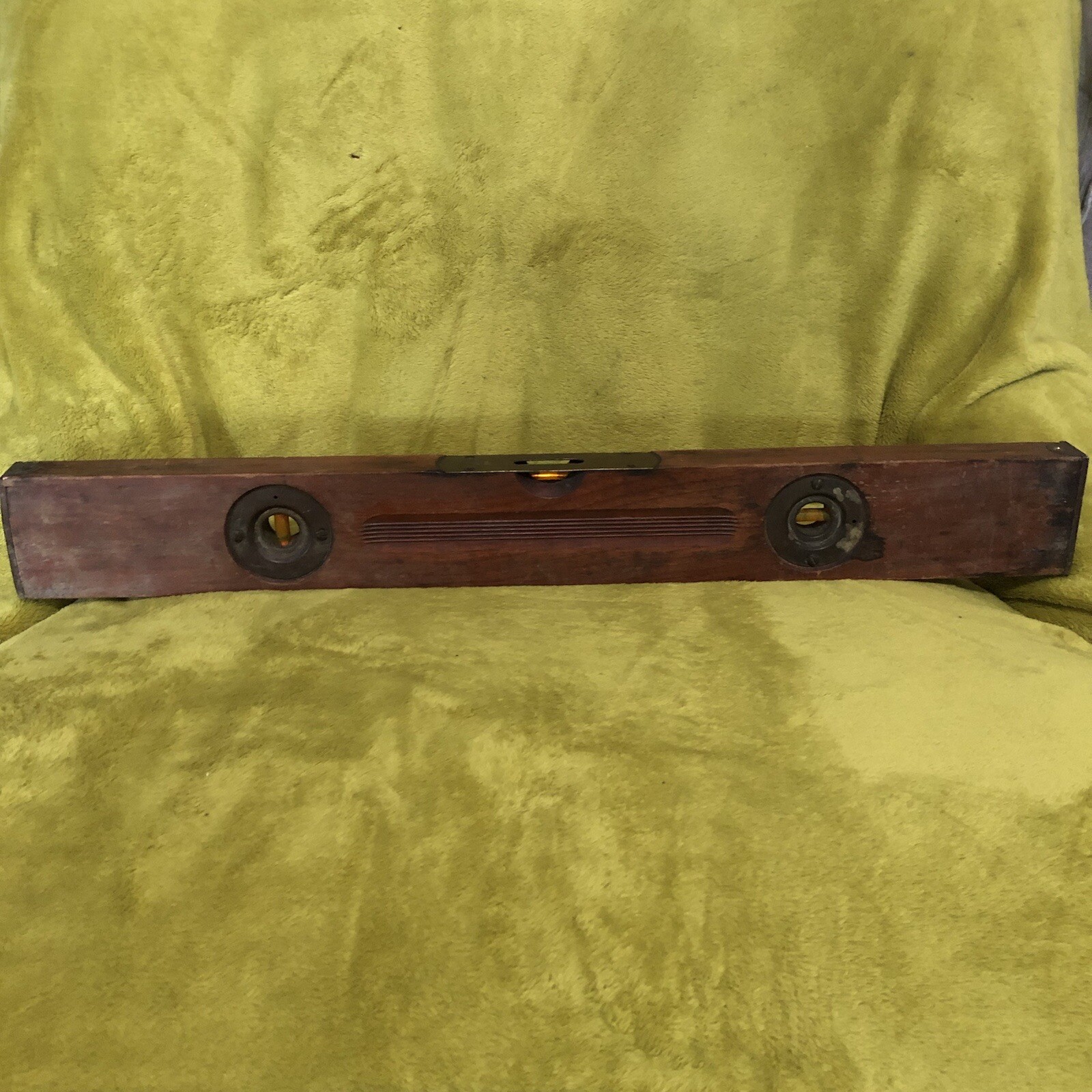 Vintage E. C. Simmons Hardware, KEEN KUTTER KK30 Wood Plumb & Level, 26\