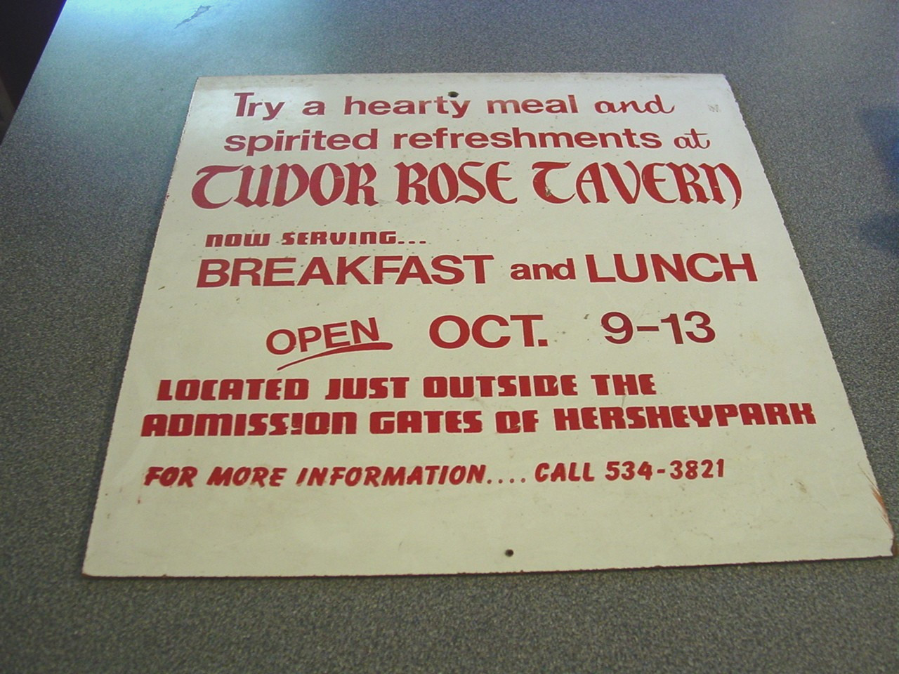 Very RARE Tudor Rose Tavern HersheyPark Advertising Restaurant Sign Medieval PA
