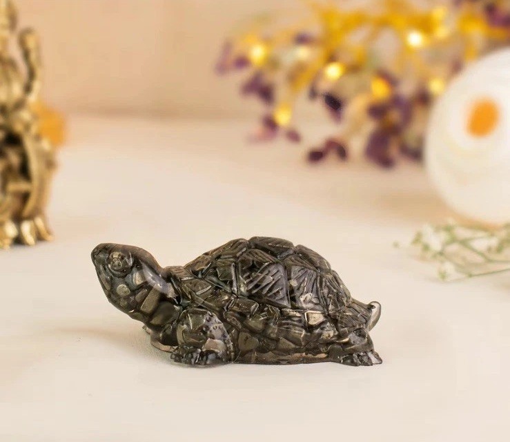 96g Pyrite Tortoise Figurine, Boxed VST_1004 96g Pyrite Tortoise Figurine, Boxed VST_1004