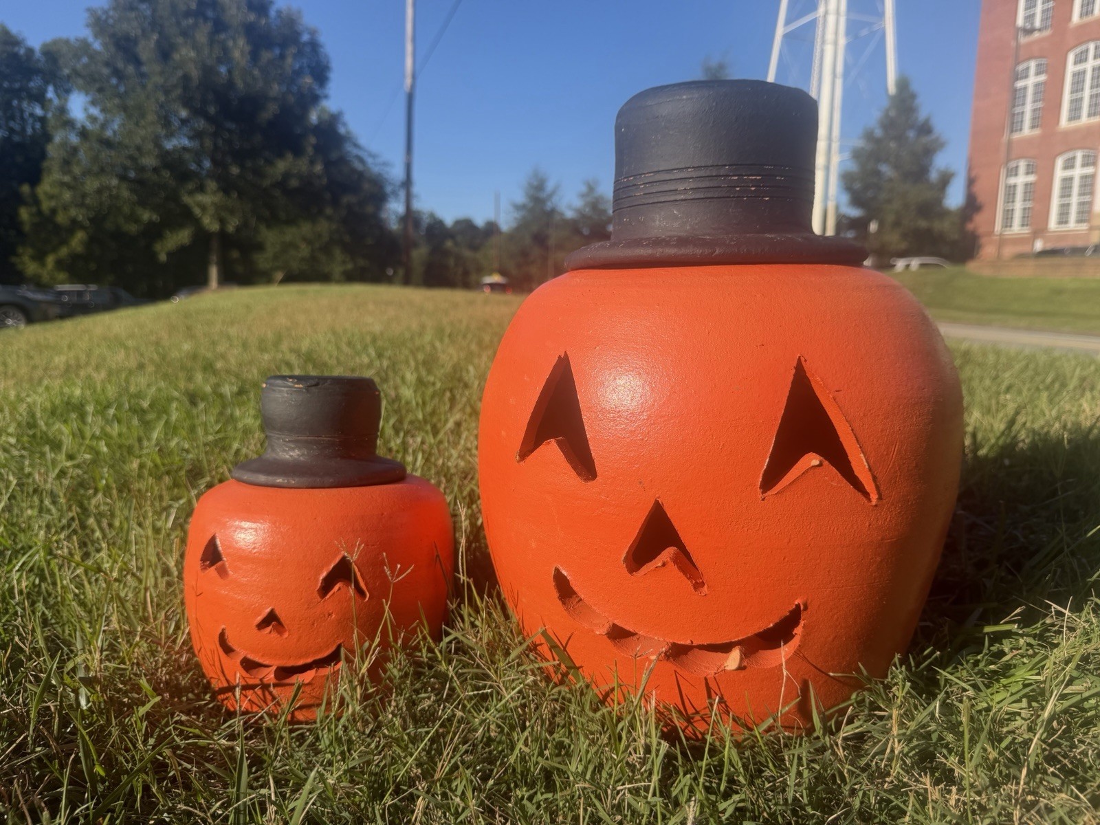 Set Of Two Vintage Hewell’s Pottery Jack-o’-lanterns with Top hats