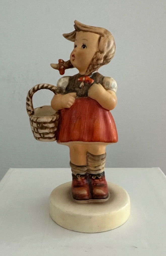 Vintage Goebel Hummel Figurine \