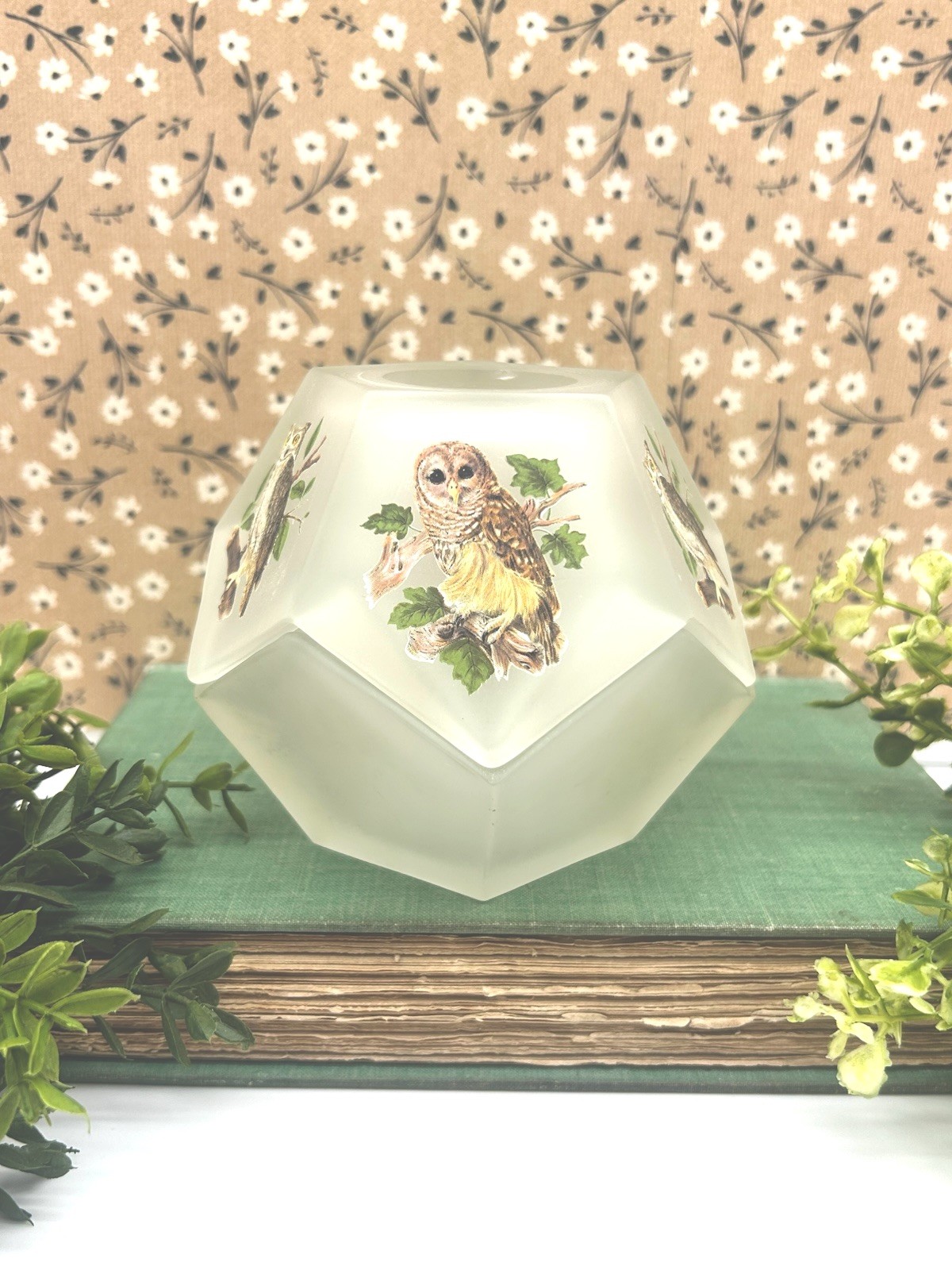 Vintage Westmoreland Hexagon Satin Frosted Glass Owl Fairy Lamp Geometric