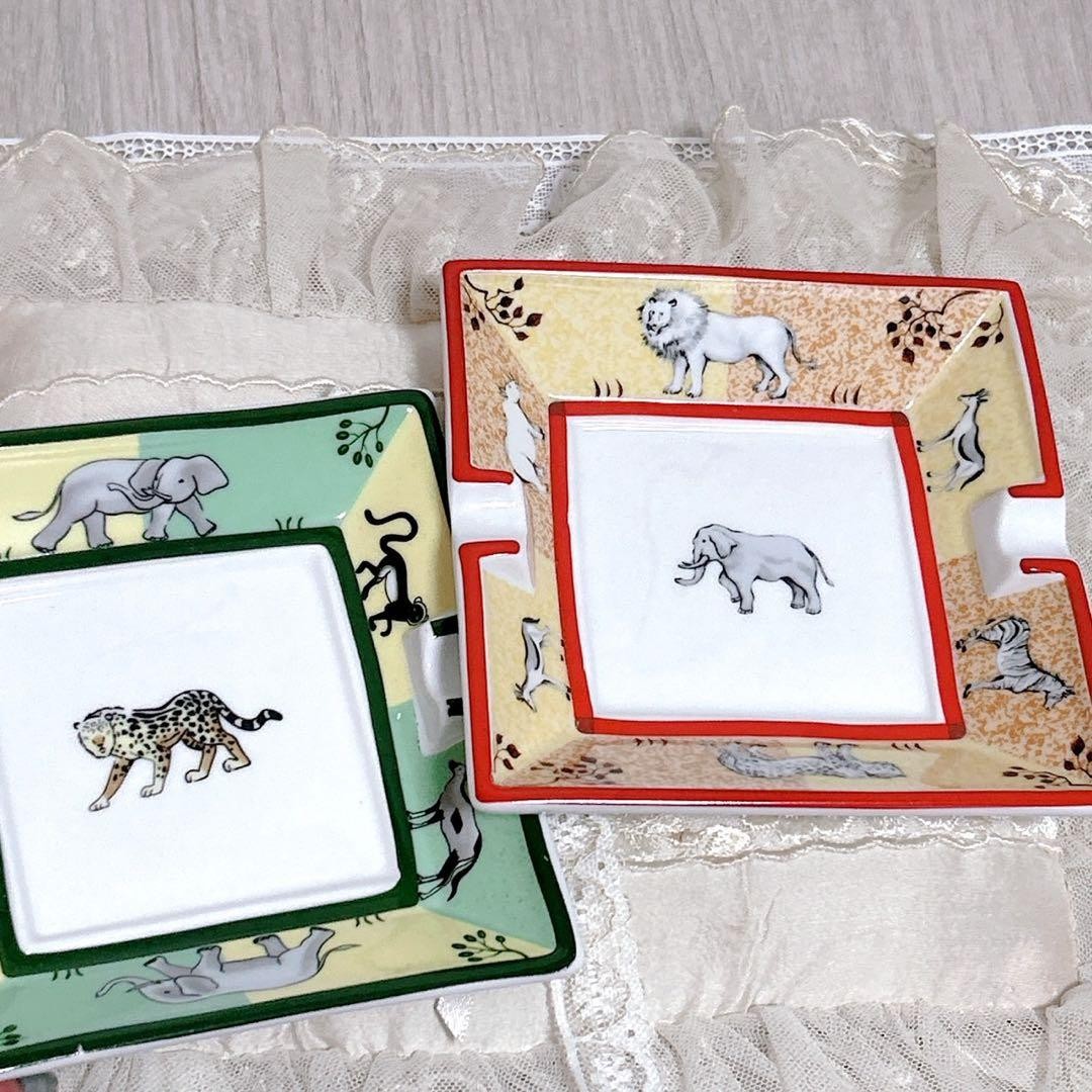 Hermes Event Animal Ceramic Ashtray Tray Set of 2 Green Red 13cm Unused