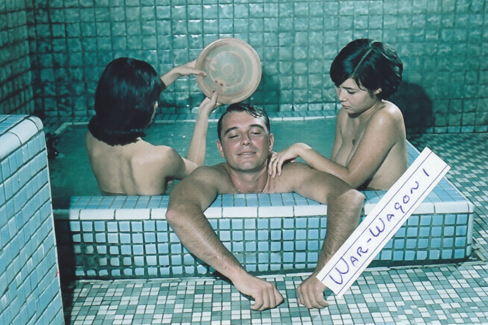 Vietnam War Photos -- . Saigon Ladys.. Vietnam War Photos -- . Saigon Ladys..