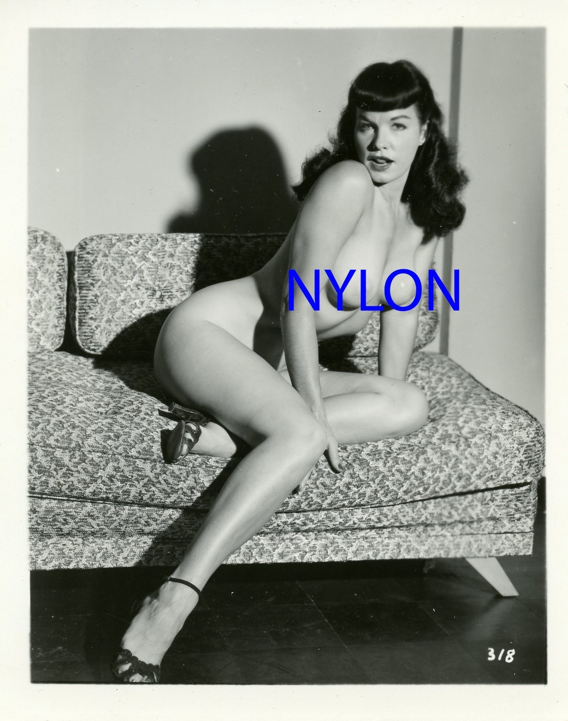 RARE BETTIE PAGE VINTAGE 1950's 4 x 5 PHOTOGRAPH