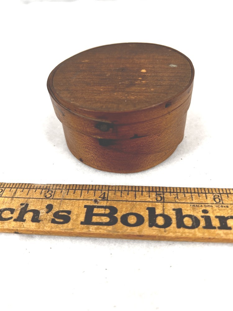 antique round pantry box SMALLEST w/ lid wood lap sides natural 2 7/8 in 1800