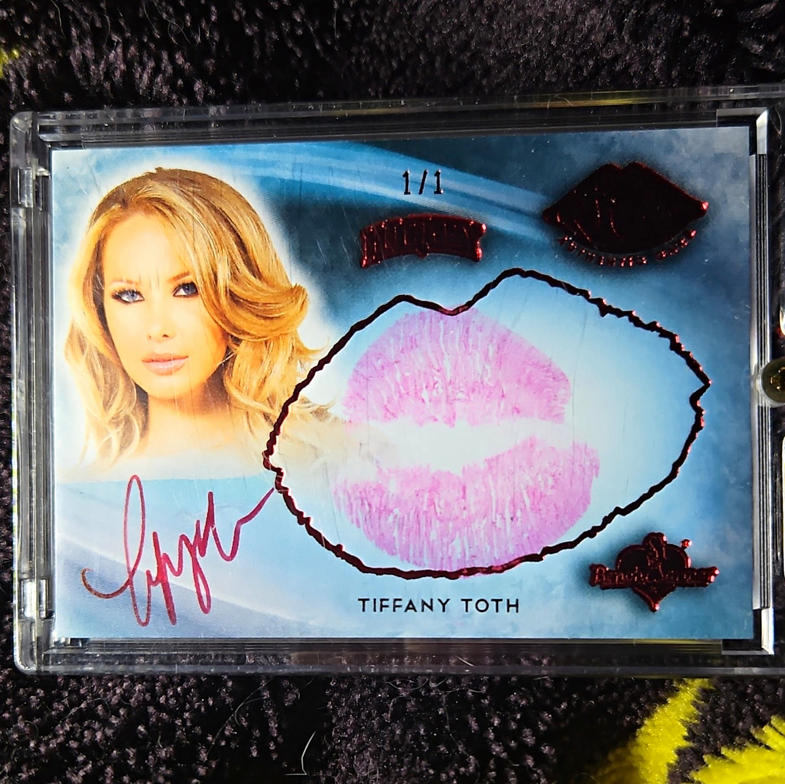 Benchwarmer 2014 Hockey Kiss Authentic Kiss Card Tiffany Toth Red    1/1. RARE