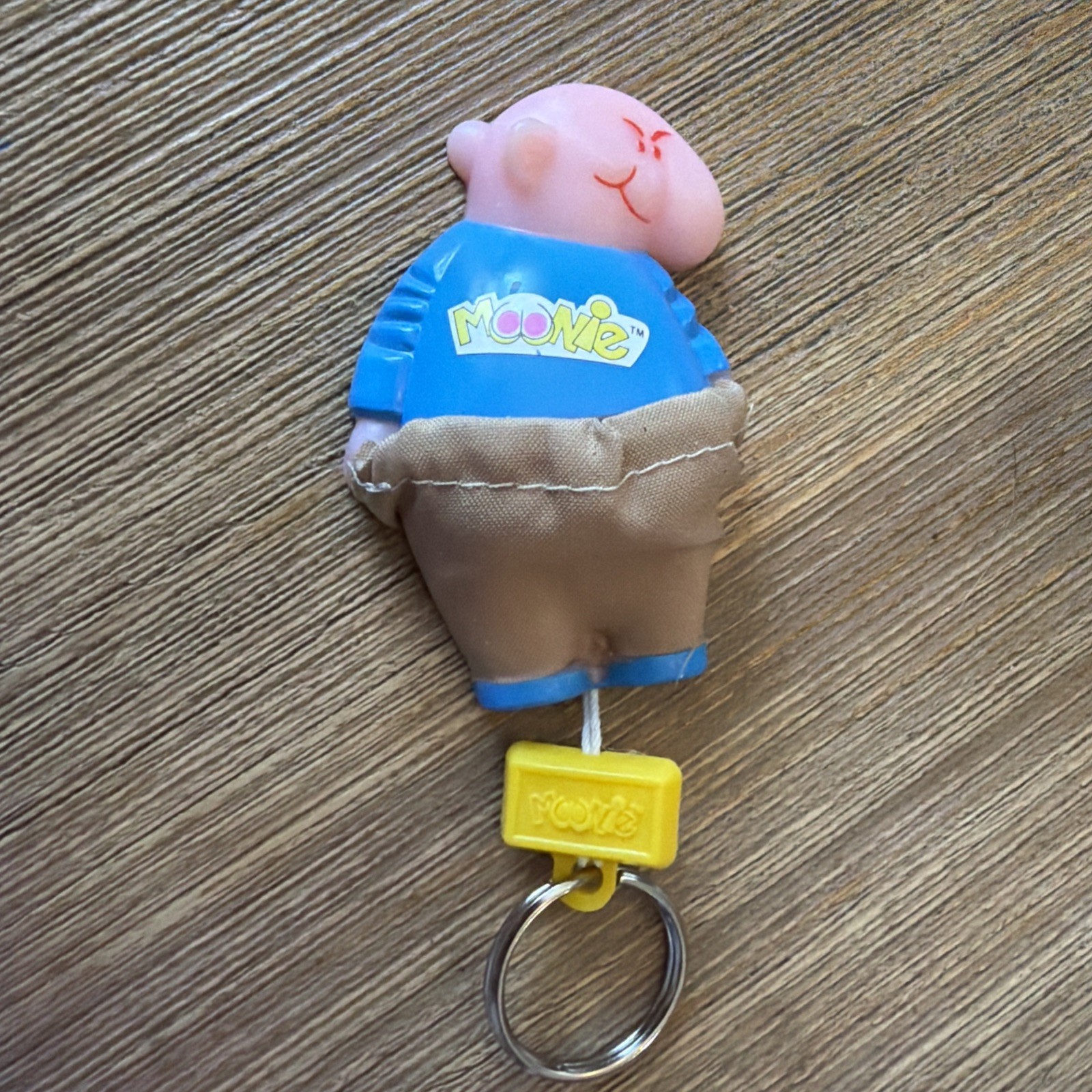 Moonies Keychain- Funny Vintage Style Keyring With Silly Graphic Nos New