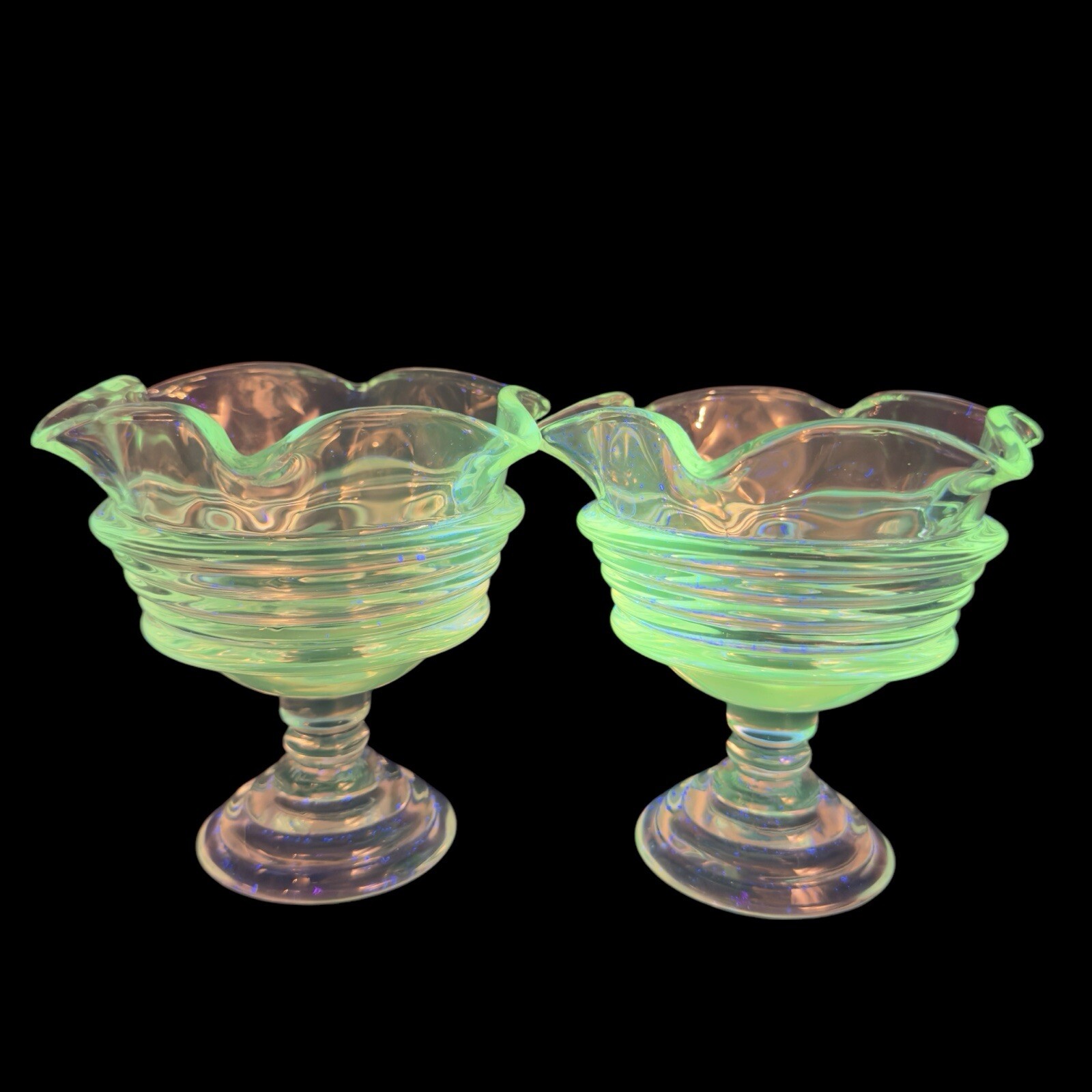 PartyLite Sundae Pillar Candle Holder Votive Cups Clear Manganese 365nm UV Set 2