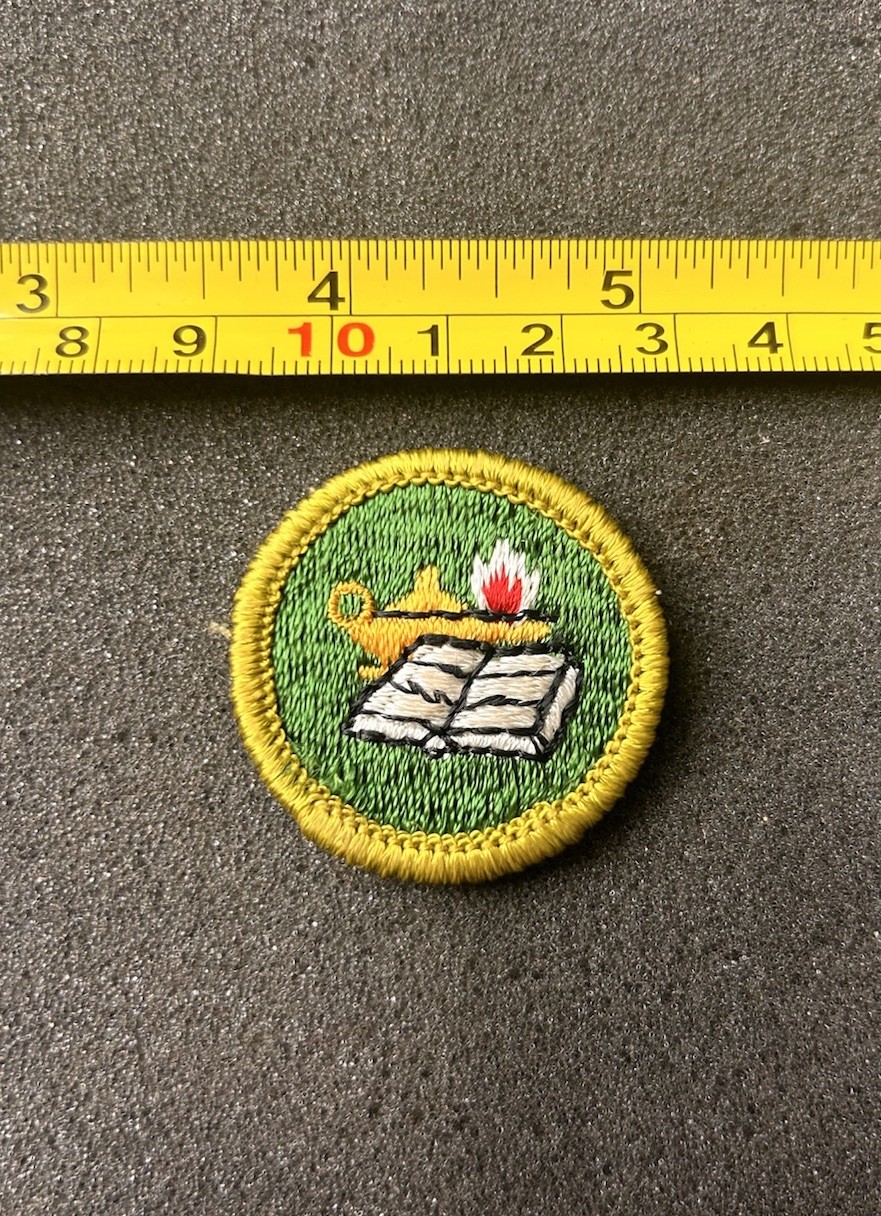 Vintage Boy Scouts of America (BSA) Reading Merit Badge Cloth Back Patch