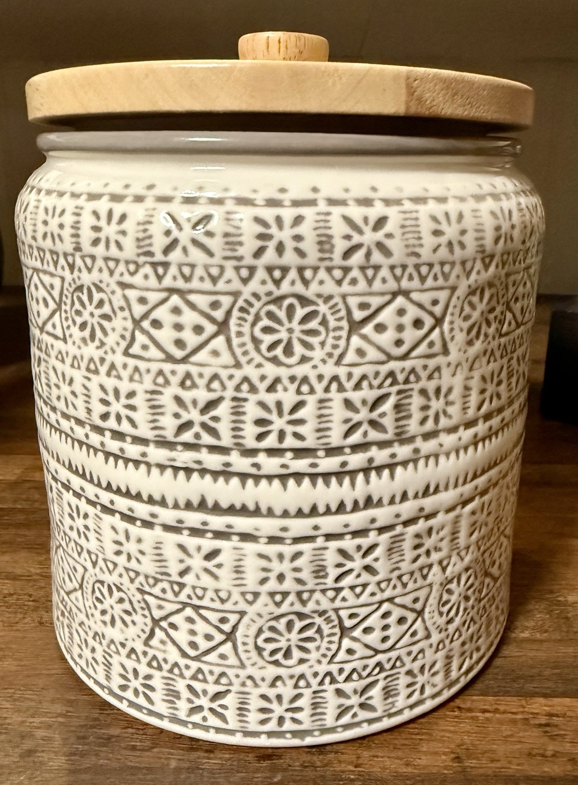 Target Threshold Kitchen Canister Medium White Gray 2021 Genesis Discontinued