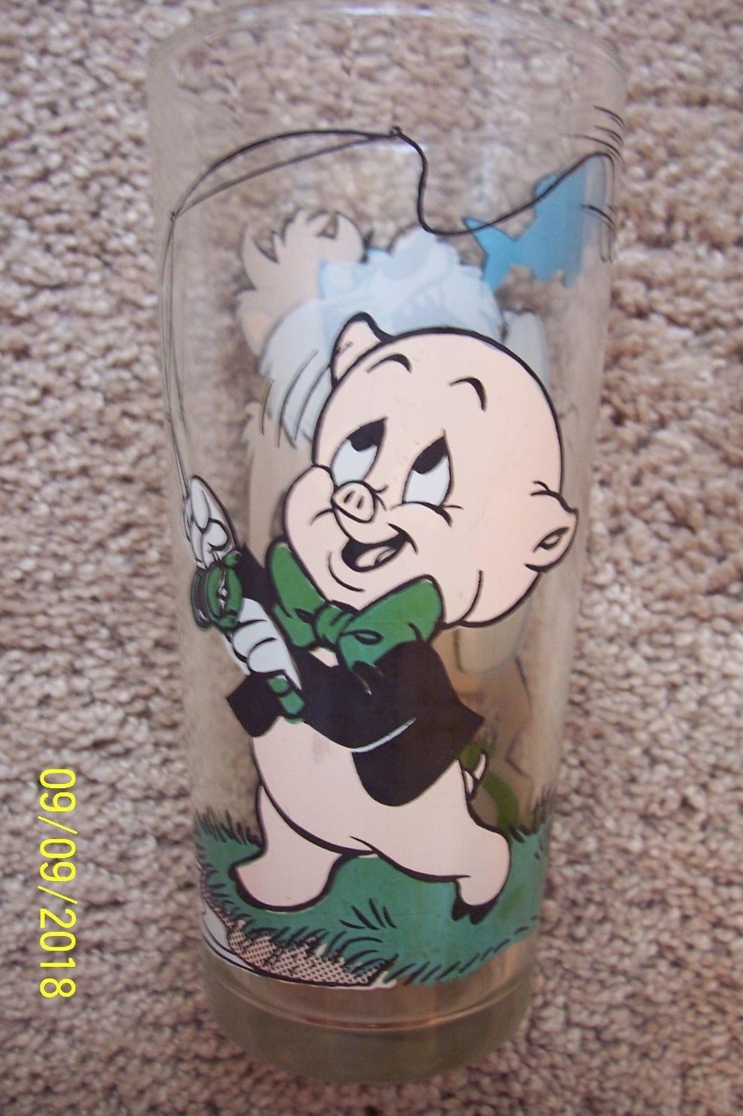 Porky Pig & Tasmanian Devil Pepsi Collector Series Glass