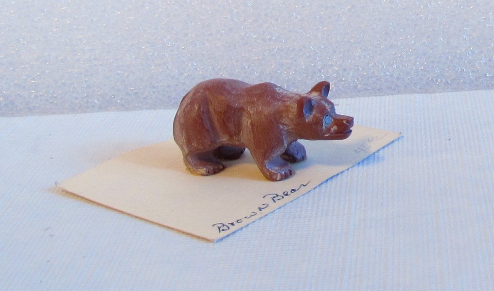 Herbert Davis Navajo Brown Bear hand carved fetish