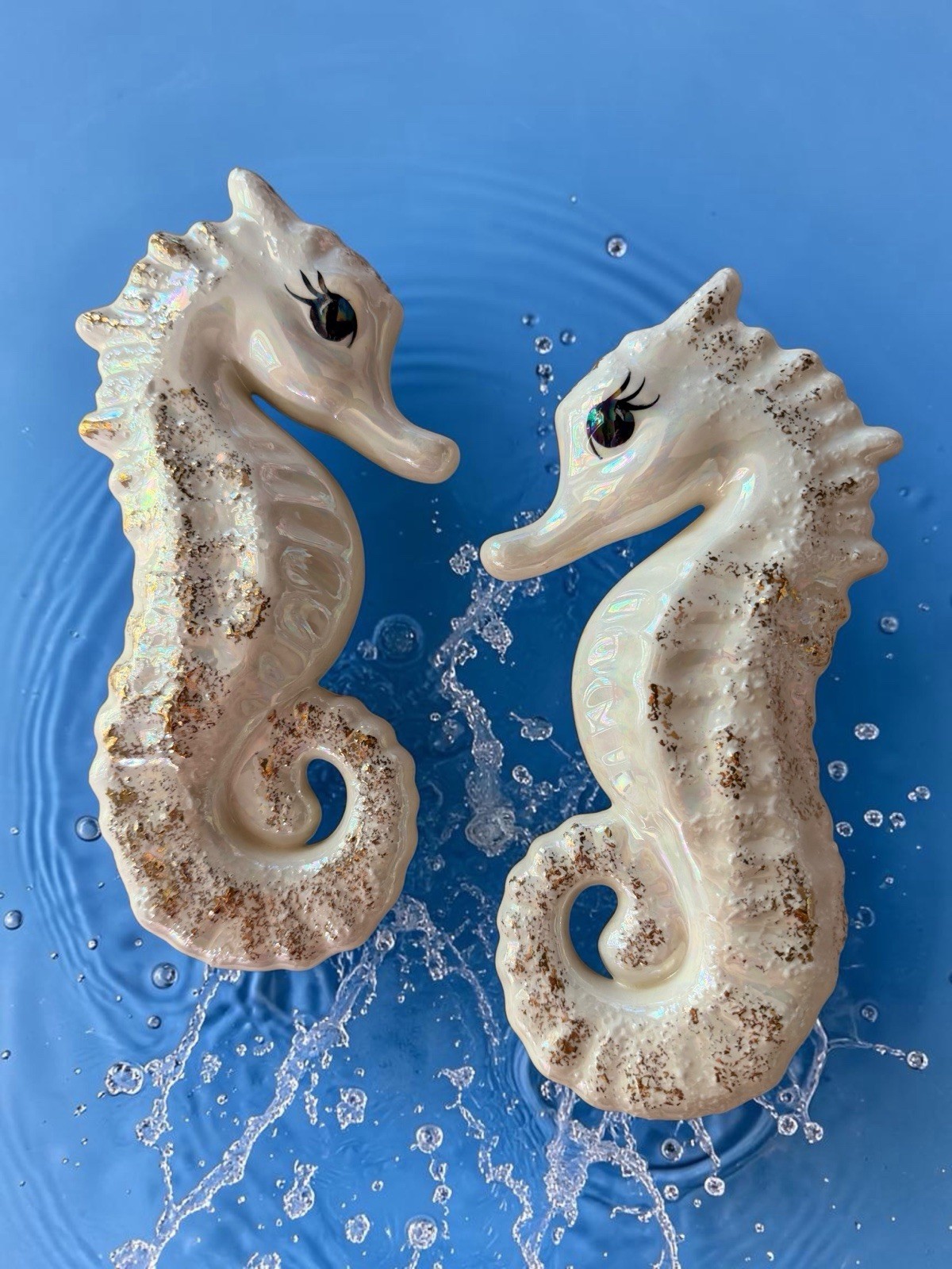 Vintage Ceramic Seahorses Set of 2 White/Off White Gold Speckled Wall Plaques🌊