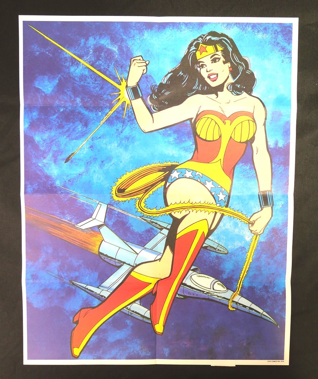 WONDER WOMAN 11 x 14 Wall Poster 1979 POST CEREAL Promotion DC COMICS MINT