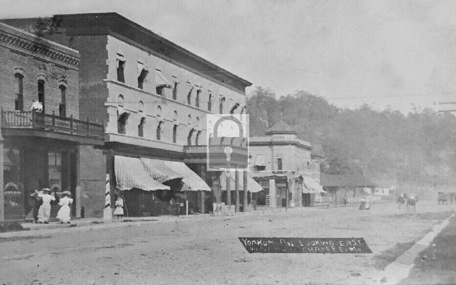 Street View Yoakum Ave Chaffee Missouri MO - Reprint