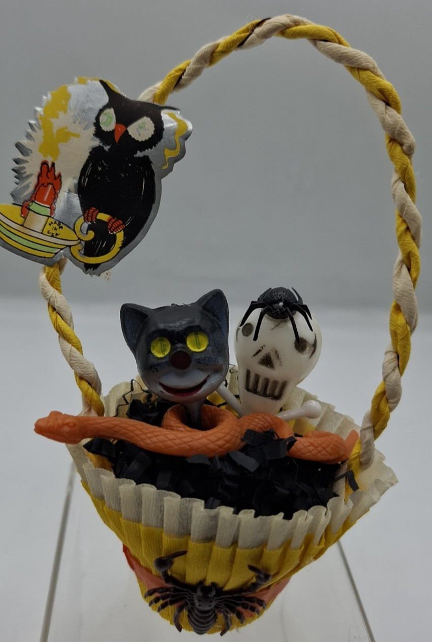 Vintage Halloween Yellow Orange Crepe Paper Nut Cup Skull Cat Spider Snake