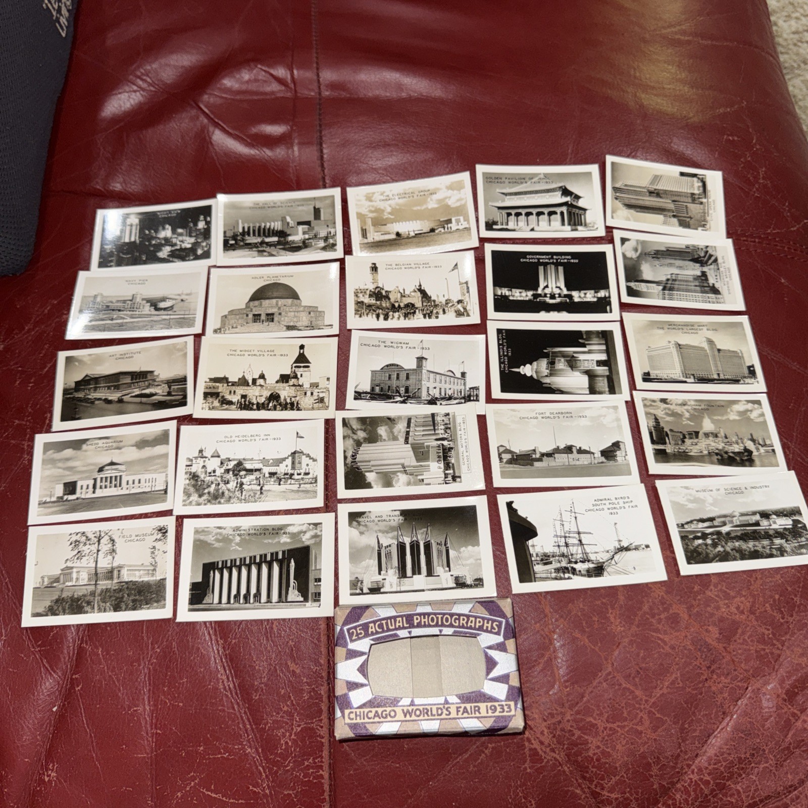 25 Actual Photographs Chicago World\'s Fair 1933 in Original Mailer