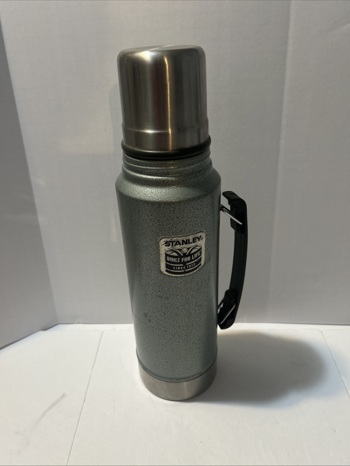 Stanley Built For Life Metal Thermos 1.1 Quart With Handle And Cup