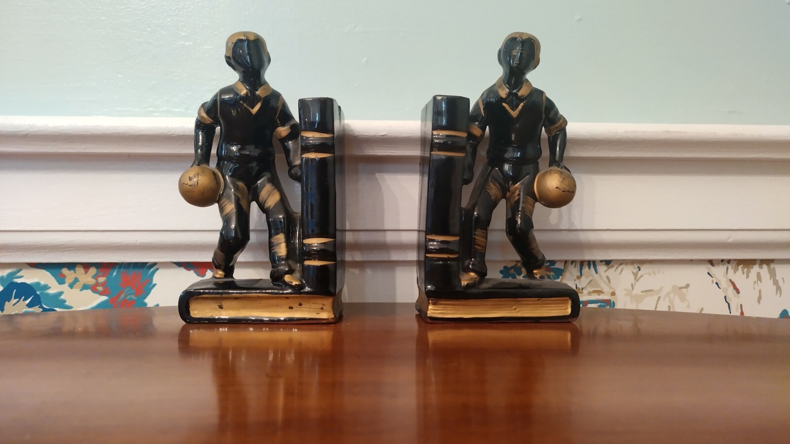 Vtg Ceramic Basketball Player Bookends Circa 1950s-Japan