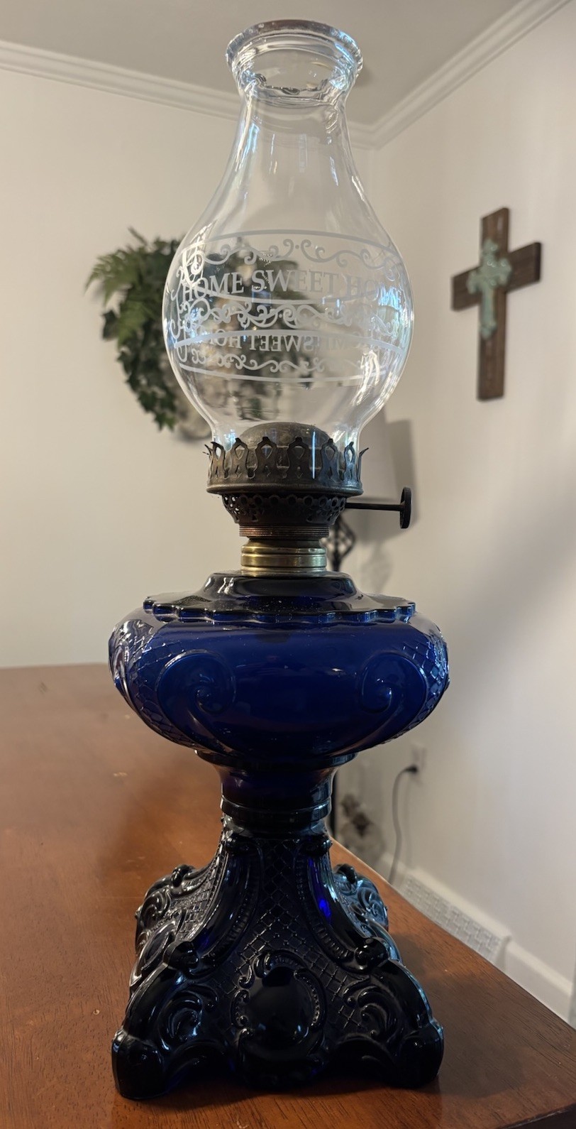 😍 Ca. 1890s Antique EAPG Cobalt Blue Princess Feather Kerosene oil Squat lamp🔥 😍 Ca. 1890s Antique EAPG Cobalt Blue Princess Feather Kerosene oil Squat lamp🔥