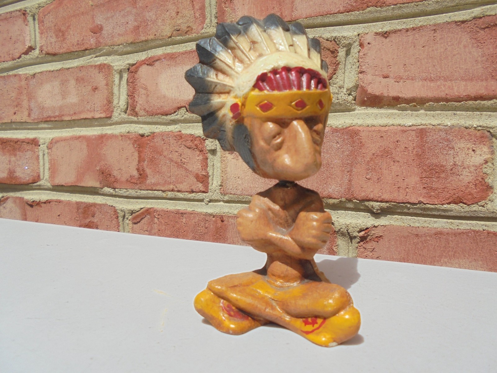 Scarce Vintage Indian Chief Native American Bobble Head Nodder Figure