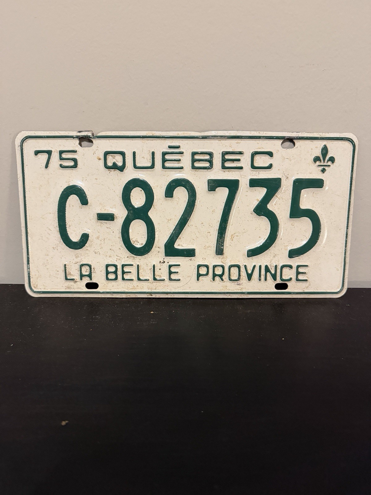 1975 QUEBEC LICENSE PLATE - La belle province # C-82735 Single Plate