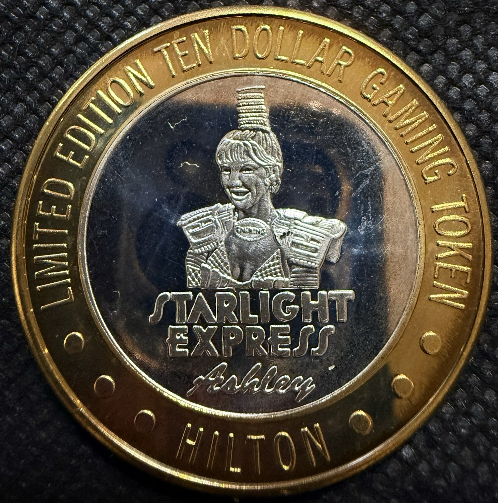 HILTON LAS VEGAS HOTEL & CASINO RARE Limited Edition 999% .6 Oz Pure Silver Str