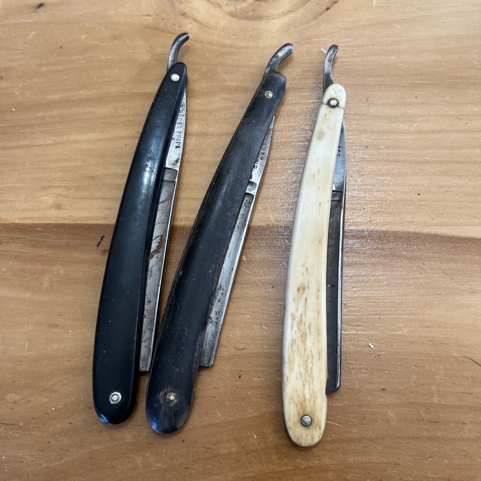 A Lot Of 3 Vintage Straight Razors   Germany