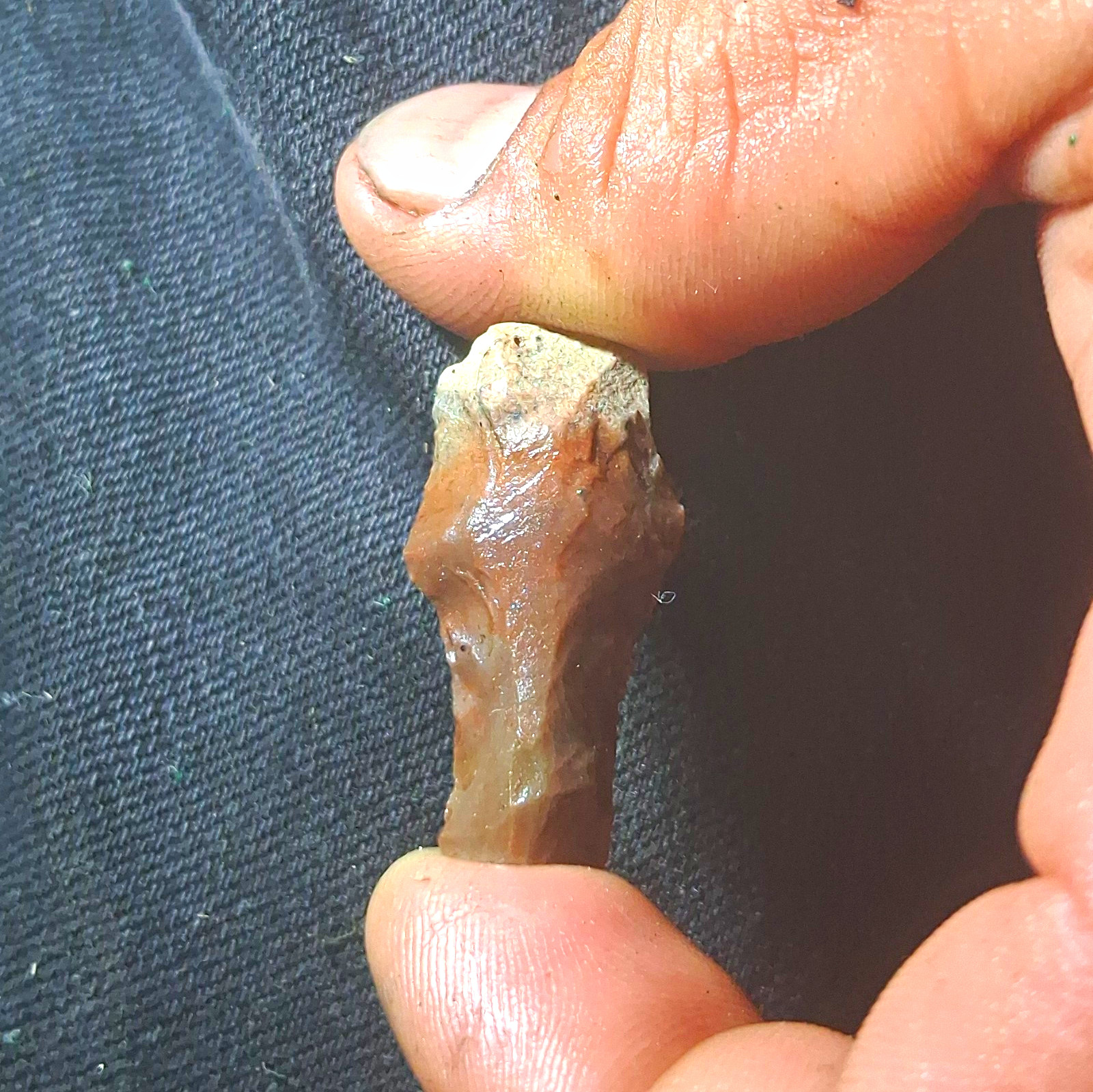 Small Brown & Tan Flint Knapped Stone Projectile Point / Tool - Ownership N/A