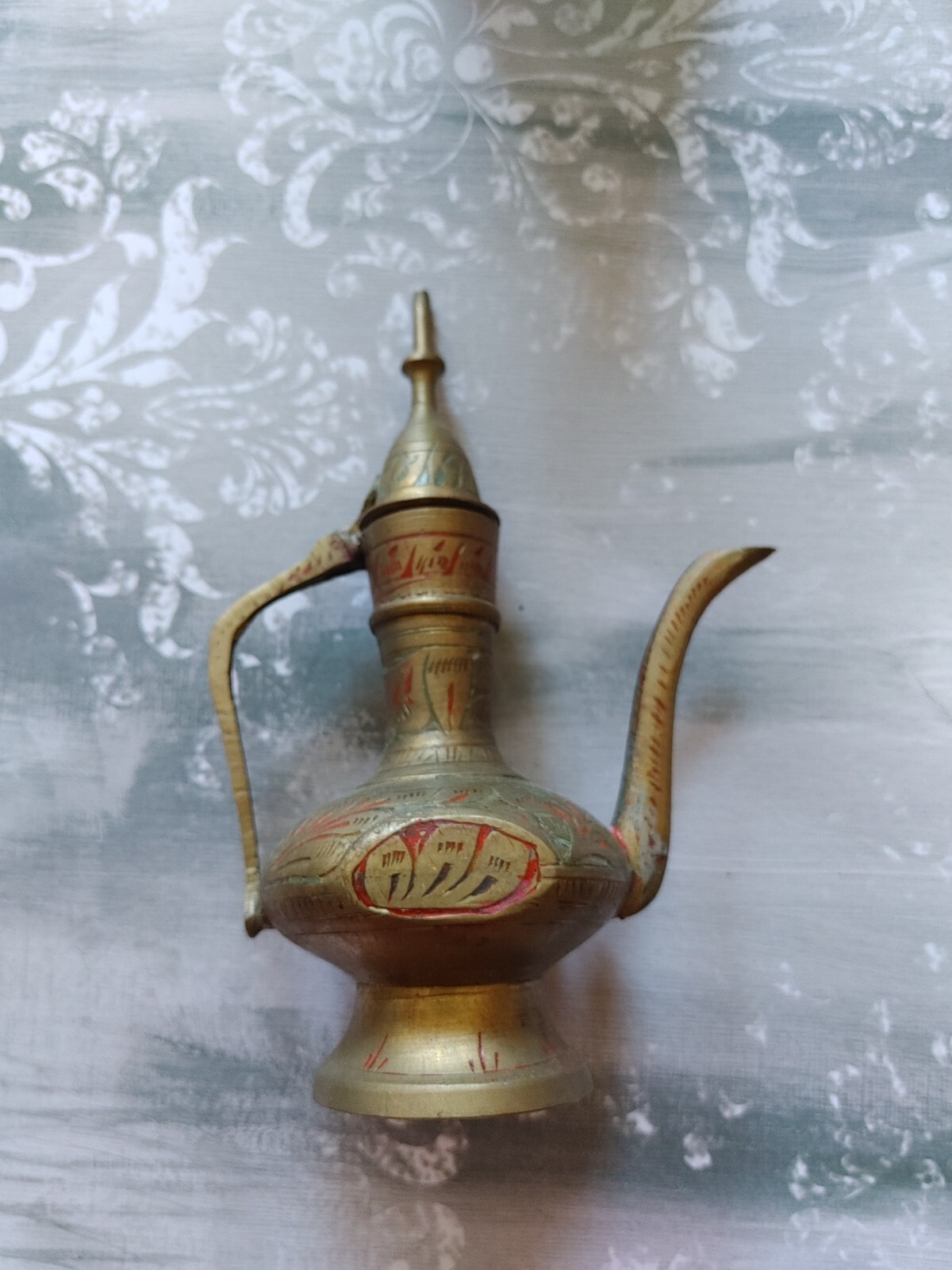 Vintage brass pitcher pot 5 3/4\ Vintage brass pitcher pot 5 3/4\
