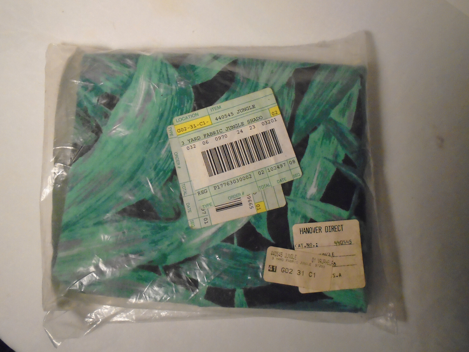 Cannon Vintage Fashon Fabrics Jungle Pattern 3 yards