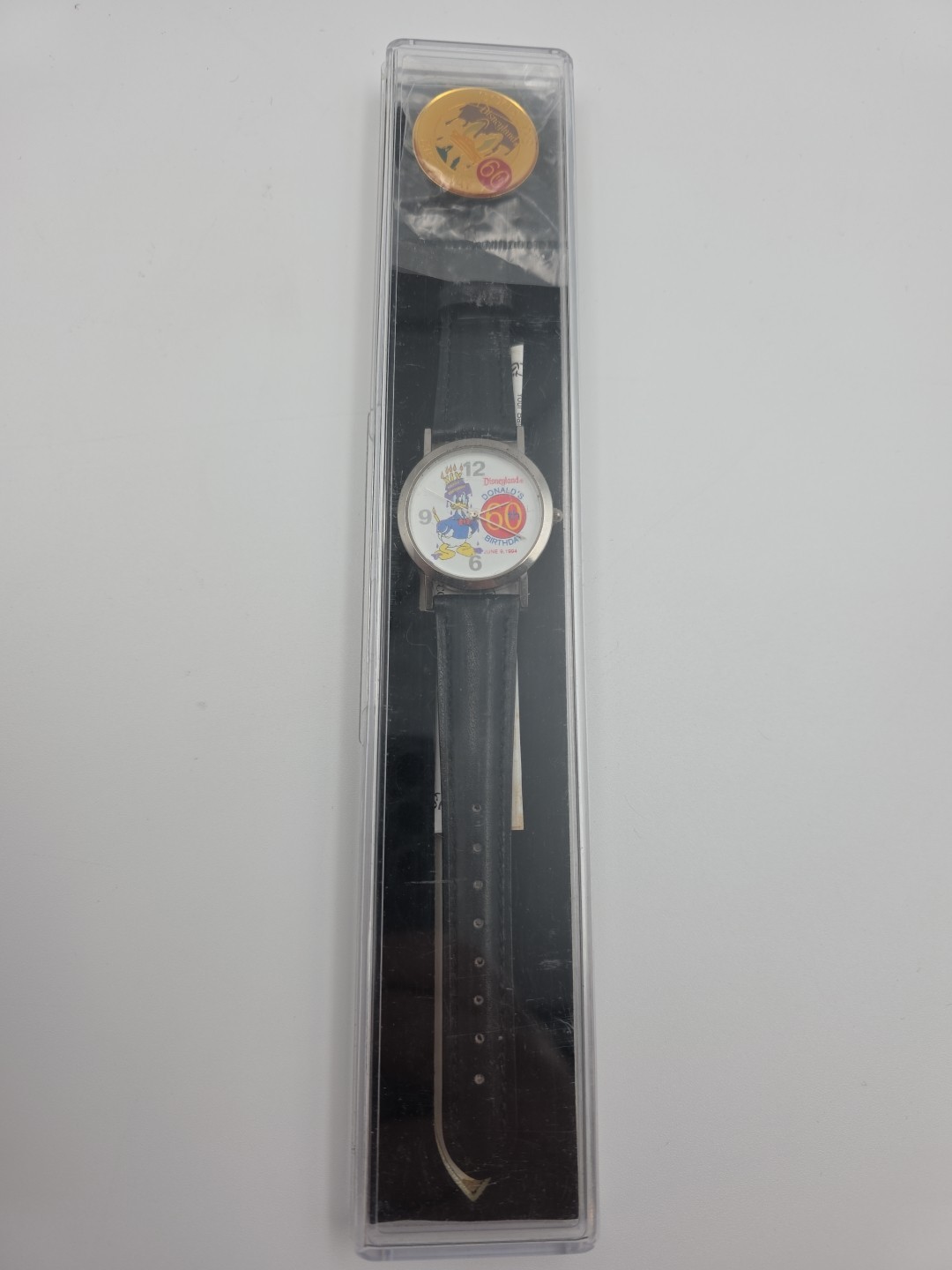 NOS VTG Disney Donald Duck 60th Anniversary Watch Set Japan Looney Tunes Pin A NOS VTG Disney Donald Duck 60th Anniversary Watch Set Japan Looney Tunes Pin A