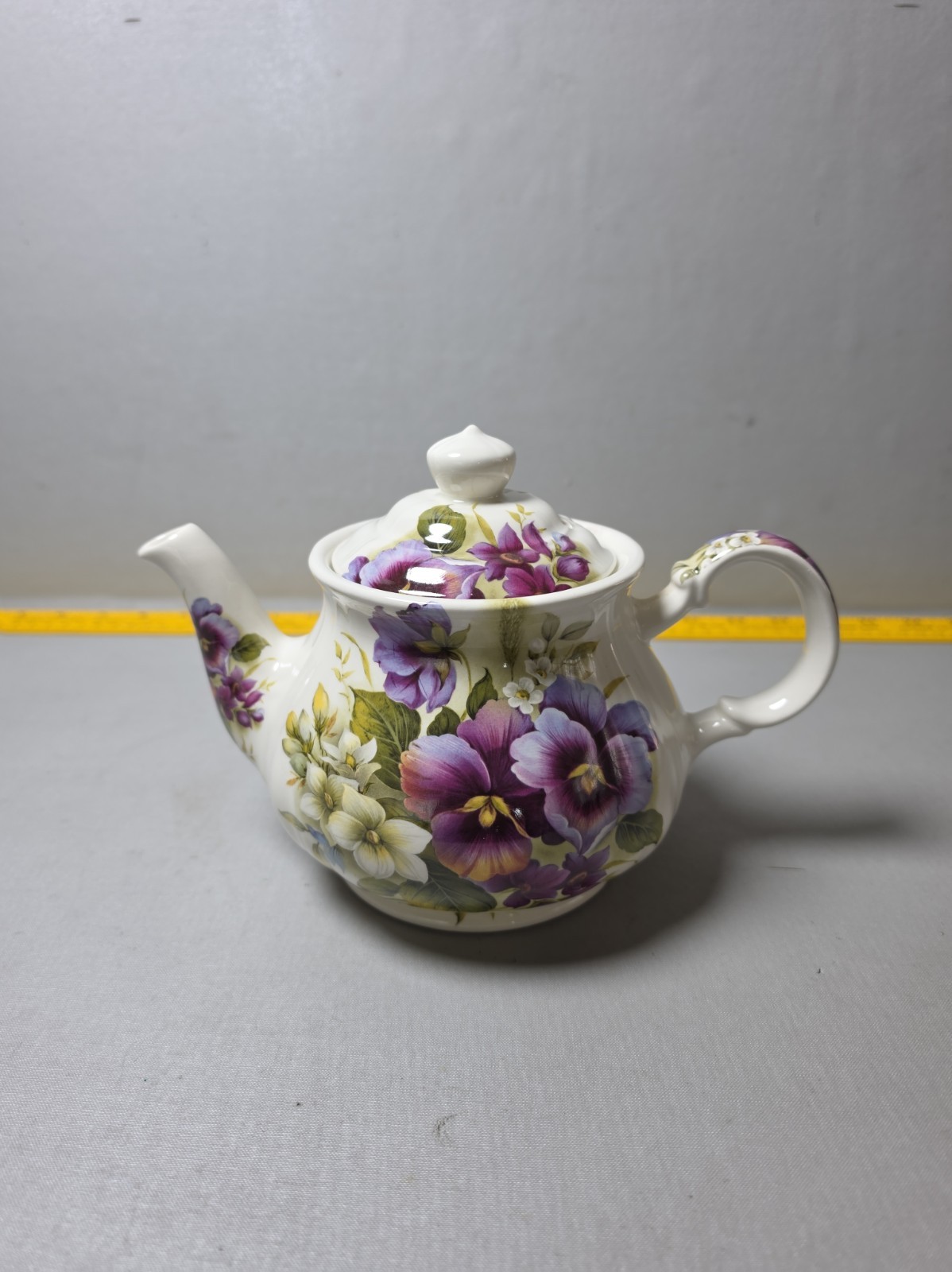 Vintage Sadler Windsor England Porcelain Purple Pansy Teapot , USED