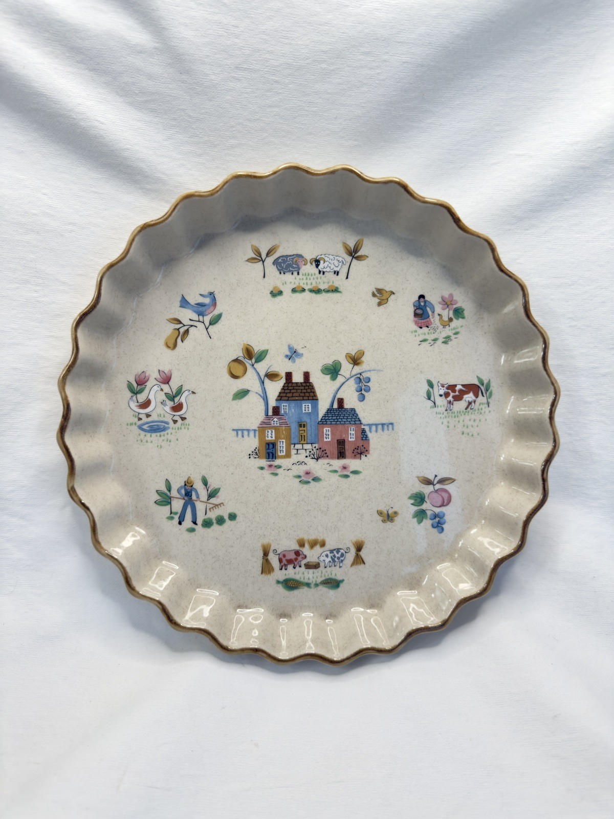 RARE VINTAGE HEARTLAND INTERNATIONAL 10” Quiche Pie Plate Flan HTF EUC
