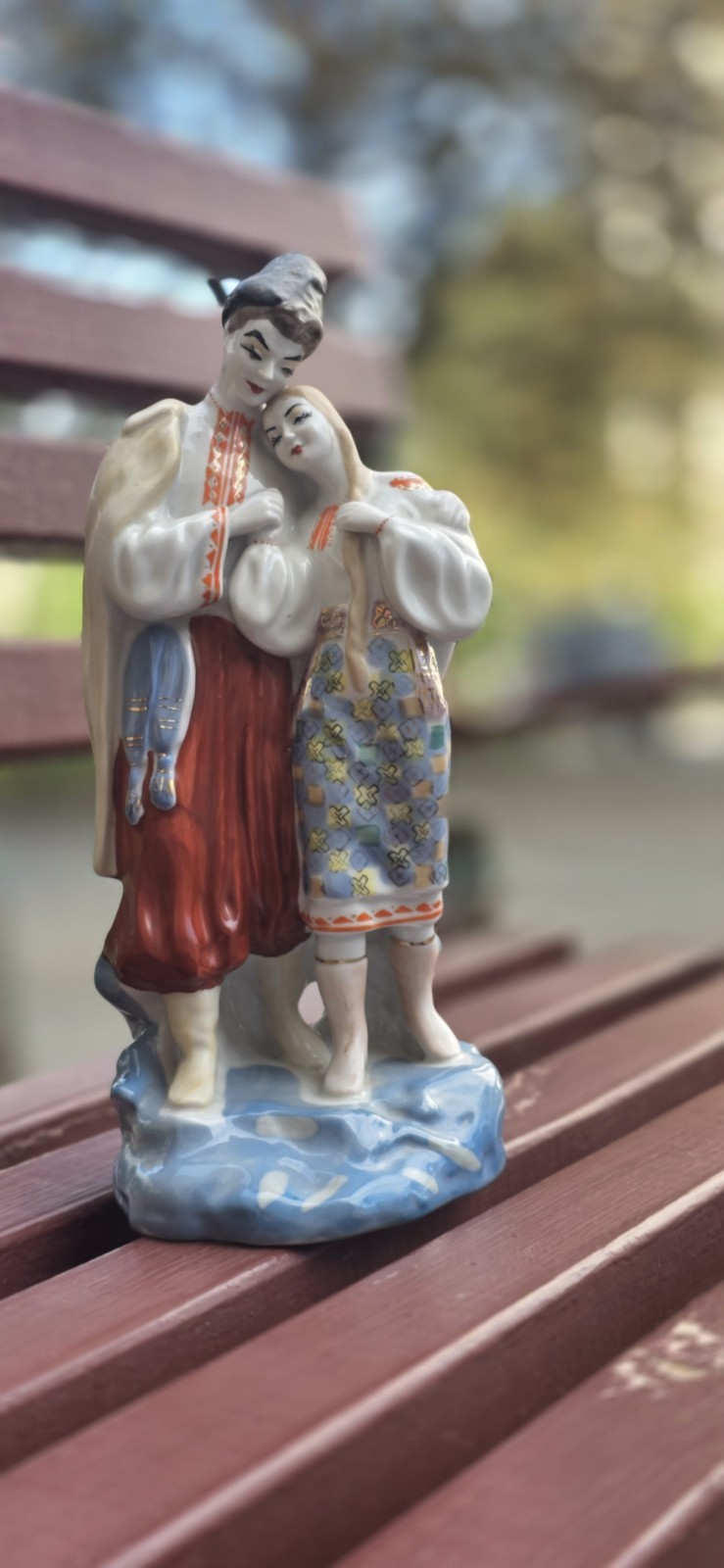 Vintage Large 12” USSR Polonne Ukrainian Porcelain Romantic Folk Couple Figurine
