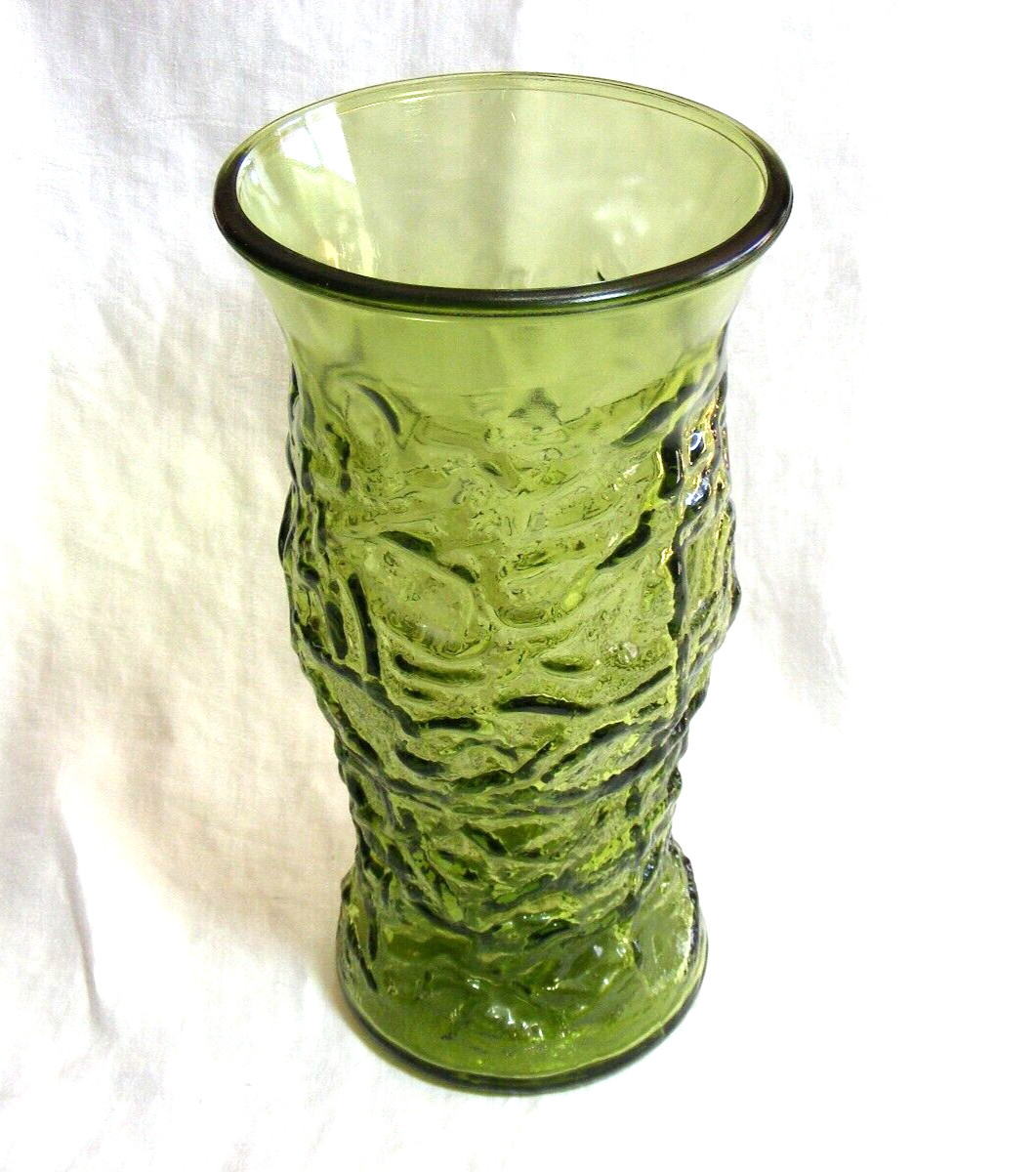 Vintage 1960\'s Green Glass Vase Rock Crystal Pattern Brody Co. 2-s